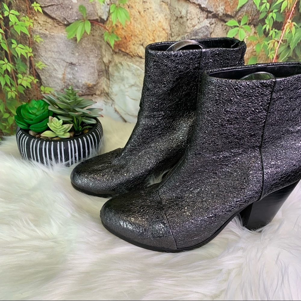 RAG & BONE Classic Italian Newbury Crinkle Lambskin Leather Booties, 38.5 - Picture 5 of 16